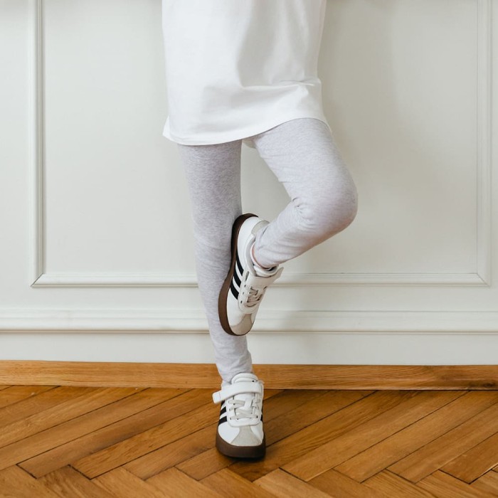 Сив детски клин Basic