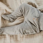 Joggers with feet gray